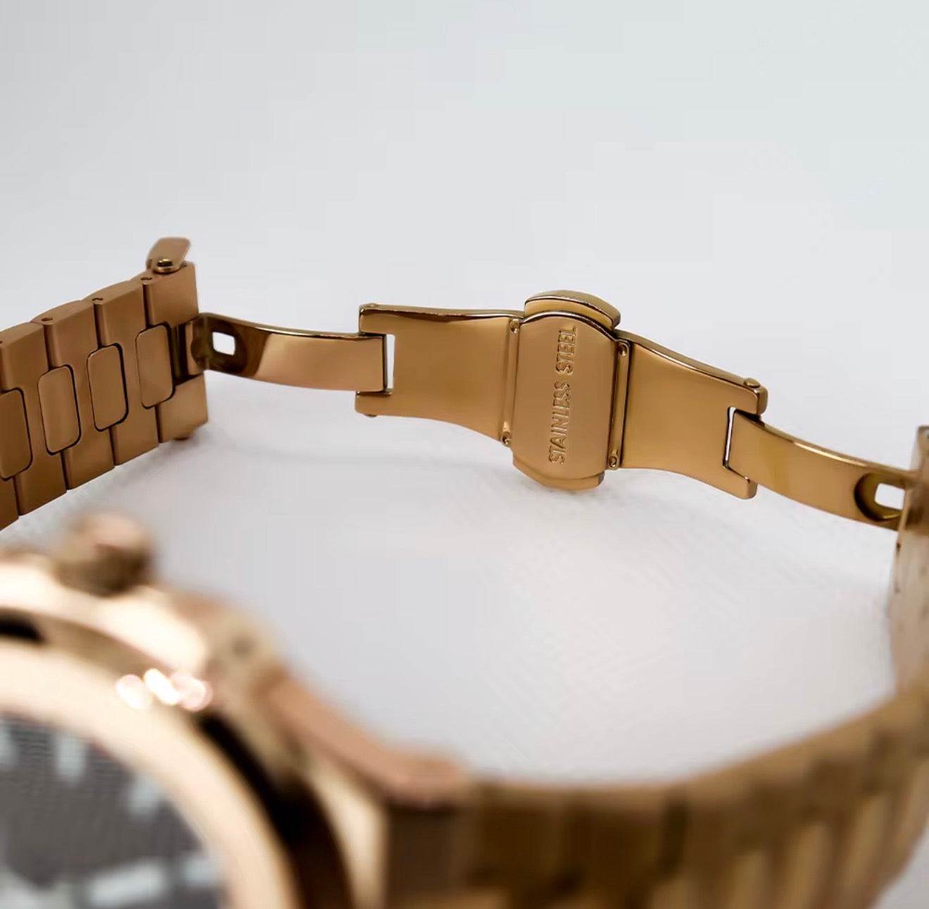Atikou Nautiko (Open-Heart) Rose Gold